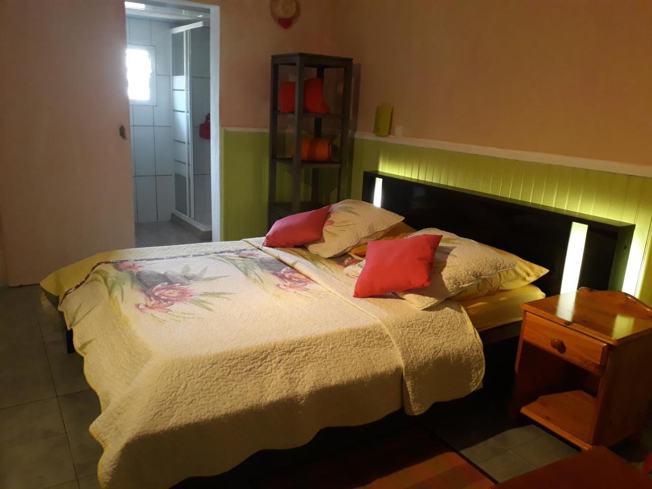 Bed and Breakfast Petite Fleur De Lentilles Cilaos Exterior foto