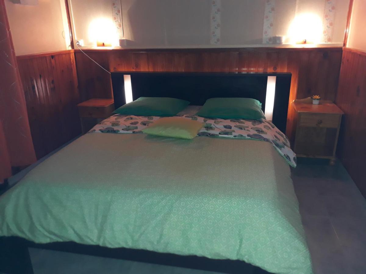 Bed and Breakfast Petite Fleur De Lentilles Cilaos Exterior foto